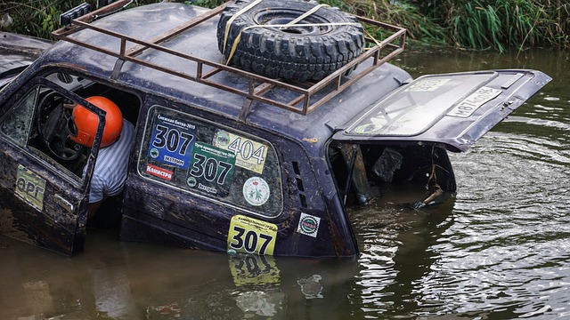 再次向世界 再次向世界